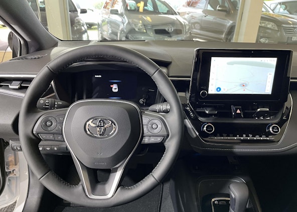 Vehicle image 9 Vehicle image 9