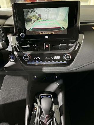 Vehicle image 10 Vehicle image 10