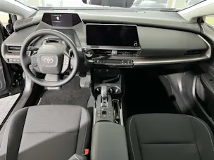 Toyota Prius 2.0 Plug-In-Hybrid Style