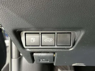 Toyota Prius 2.0 Plug-In-Hybrid Style