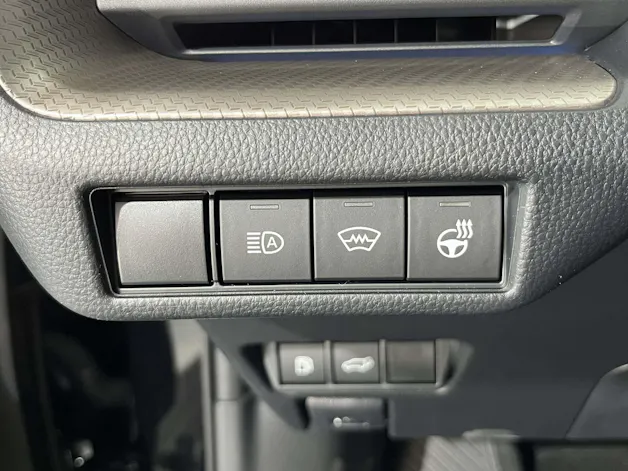 Toyota Prius 2.0 Plug-In-Hybrid Style