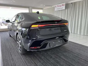 Toyota Prius 2.0 Plug-In-Hybrid Style