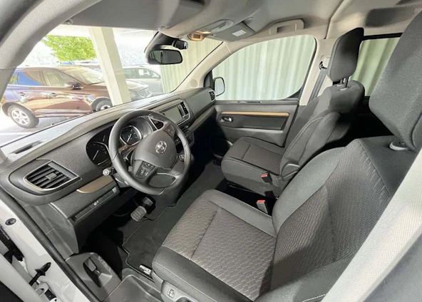 Fahrzeugbild 5 Fahrzeugbild 5