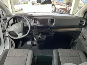 Toyota PROACE Verso L2 2.0 D Trend
