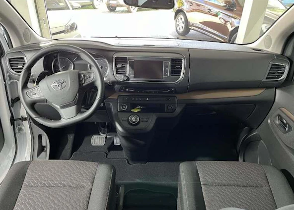 Fahrzeugbild 9 Fahrzeugbild 9