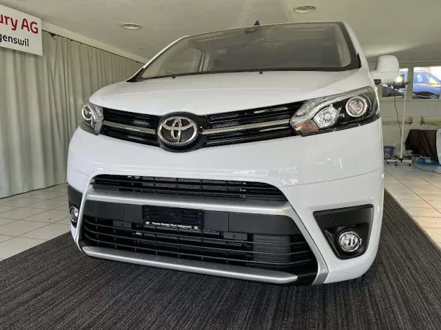 Toyota PROACE Verso L2 2.0 D Trend
