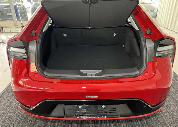 Vehicle image 12 Vehicle image 12