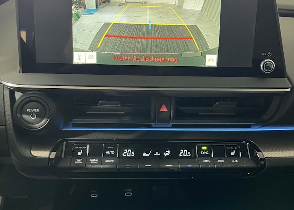 Vehicle image 9 Vehicle image 9