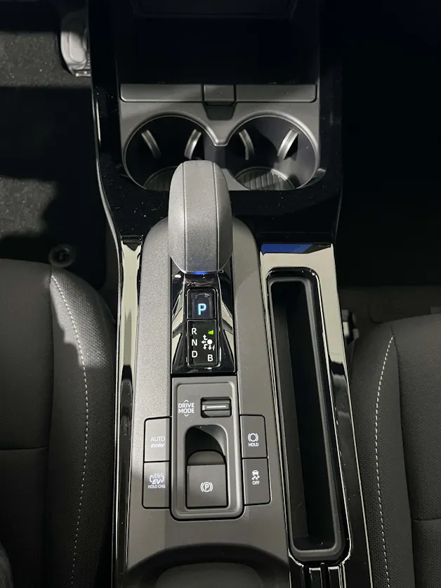 Toyota Prius 2.0 Plug-In-Hybrid Style