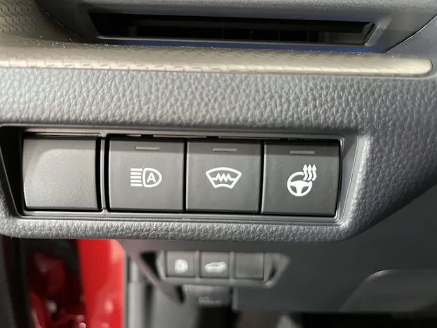 Toyota Prius 2.0 Plug-In-Hybrid Style
