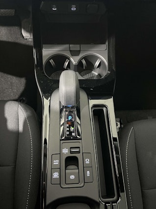 Vehicle image 10 Vehicle image 10