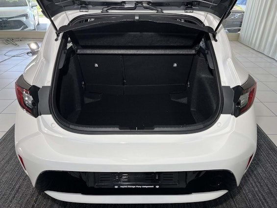 Vehicle image 11 Vehicle image 11