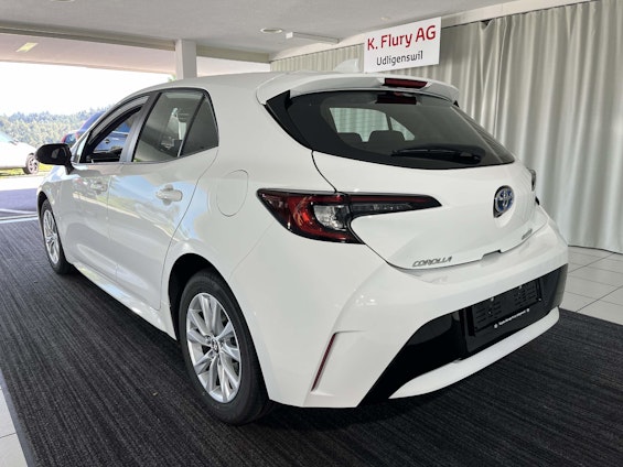 Vehicle image 2 Vehicle image 2