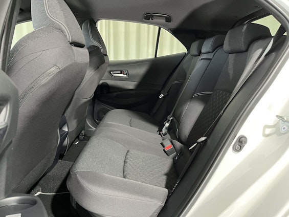 Vehicle image 6 Vehicle image 6