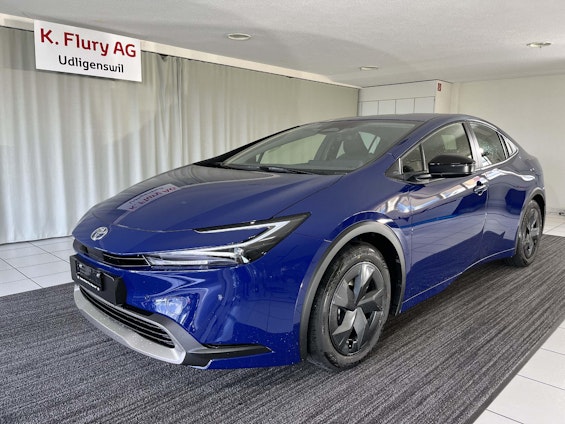 First vehicle image First vehicle image