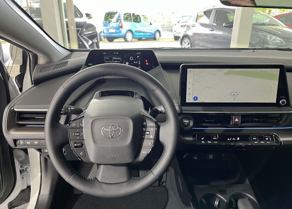 Vehicle image 8 Vehicle image 8