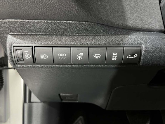 Vehicle image 12 Vehicle image 12