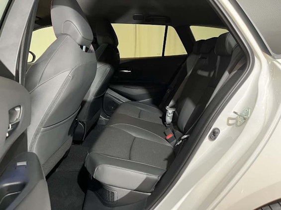 Vehicle image 7 Vehicle image 7