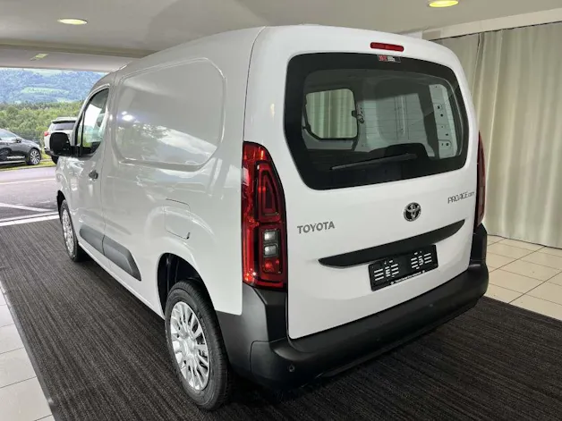 Toyota PROACE CITY Van L1 1.5 D Active
