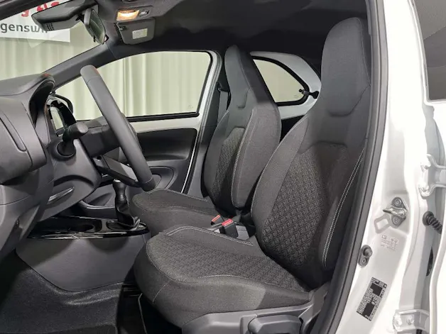 Toyota Aygo X 1.0 VVT-i Trend