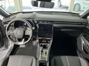 Lexus LBX 1.5 Hybrid Relax AWD