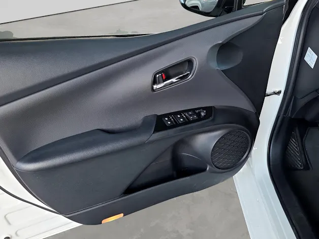 Toyota Prius 1.8 VVTi HSD Plug-In Premium