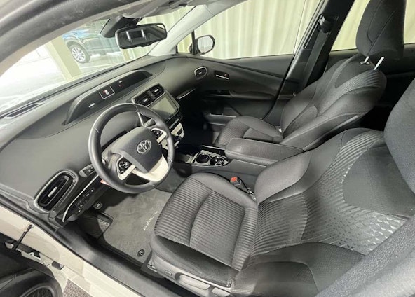 Vehicle image 5 Vehicle image 5