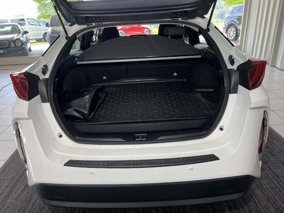 Vehicle image 13 Vehicle image 13