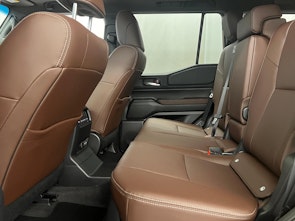 Vehicle image TOYOTA Land Cruiser 2.8 D Style