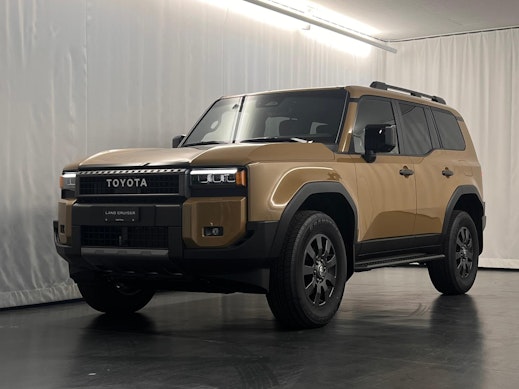 TOYOTA Land Cruiser 2.8 D Style 1