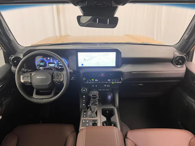 Toyota Land Cruiser 2.8 D Style