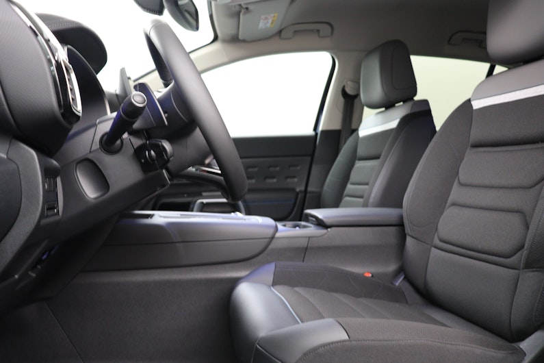 Vehicle image CITROEN C5 AIRCROSS