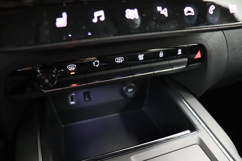 Vehicle image CITROEN C5 AIRCROSS