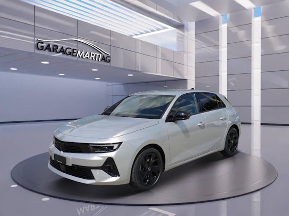 First vehicle image First vehicle image