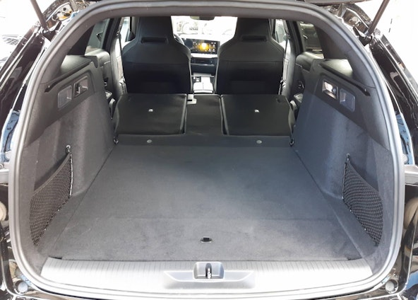 Vehicle image 9 Vehicle image 9