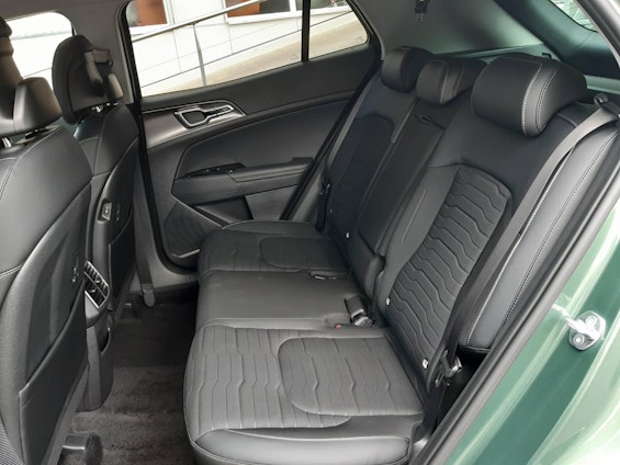 Vehicle image 7 Vehicle image 7