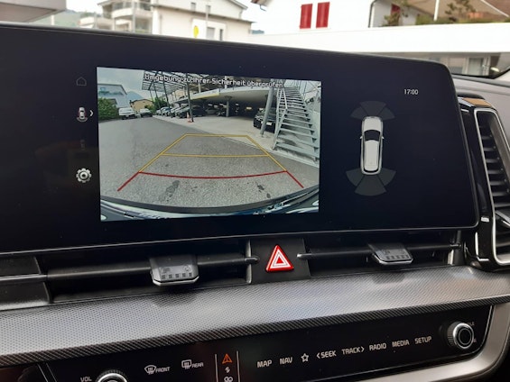 Vehicle image 14 Vehicle image 14