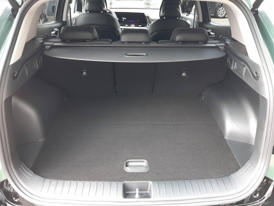 Vehicle image 9 Vehicle image 9