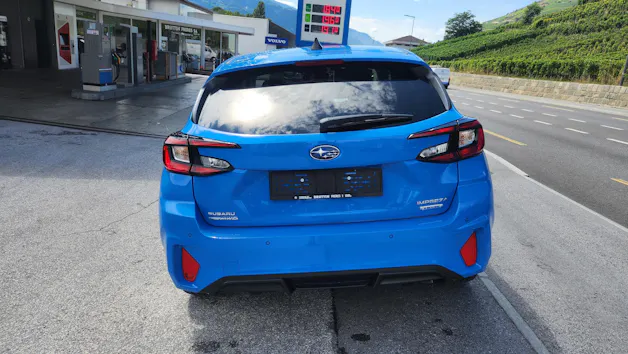 Subaru Impreza 2.0i e-Boxer Swiss Plus