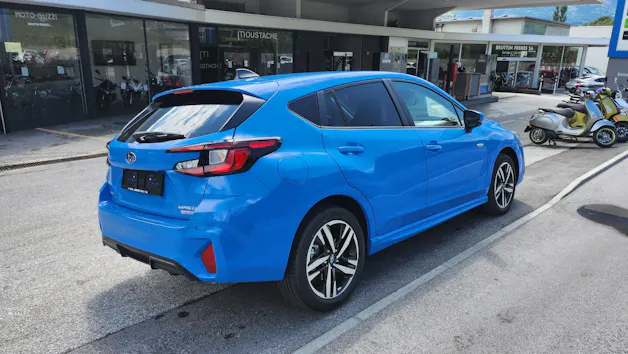 Subaru Impreza 2.0i e-Boxer Swiss Plus