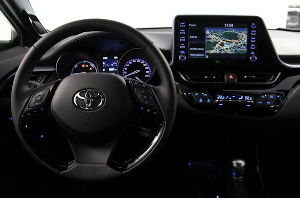 Toyota C-HR 2.0 VVTi HSD Trend 6