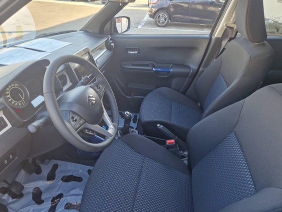 Vehicle image 5 Vehicle image 5