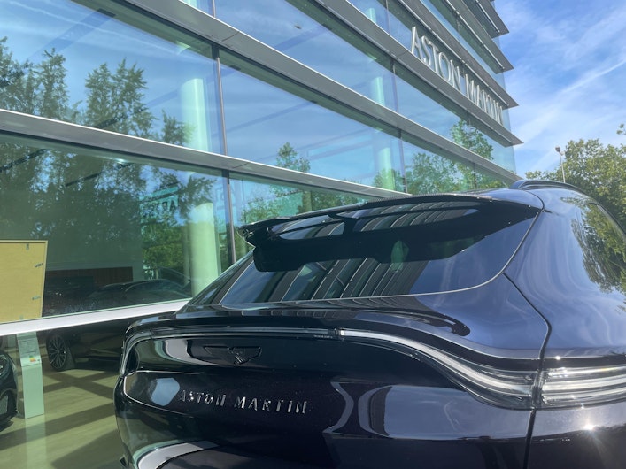 Vehicle image ASTON MARTIN DBX