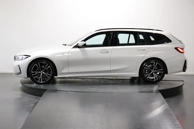 BMW 320d xDrive Touring