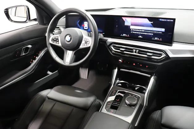 BMW 320d xDrive Touring