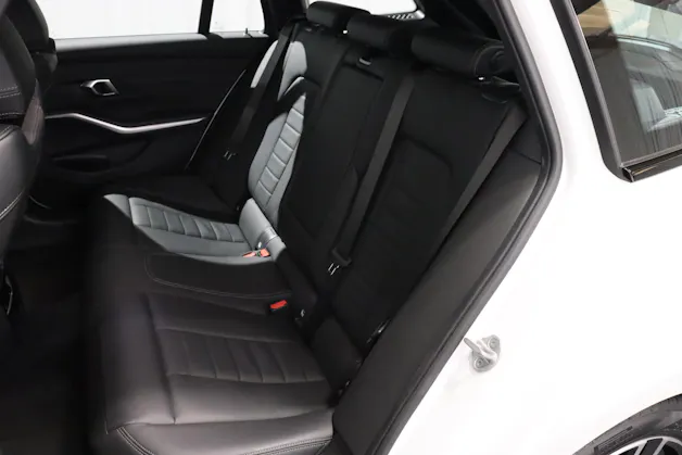 BMW 320d xDrive Touring