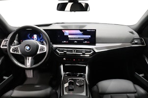 Vehicle image BMW 320d xDrive Touring