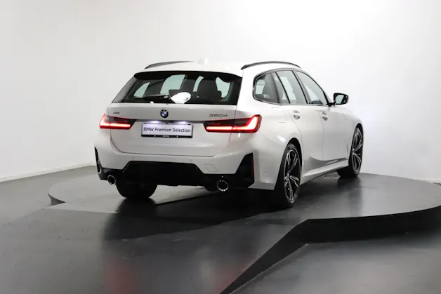 BMW 320d xDrive Touring