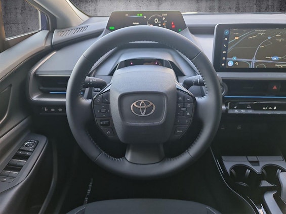 Vehicle image 12 Vehicle image 12