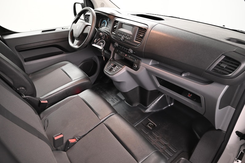 Vehicle image PEUGEOT EXPERT